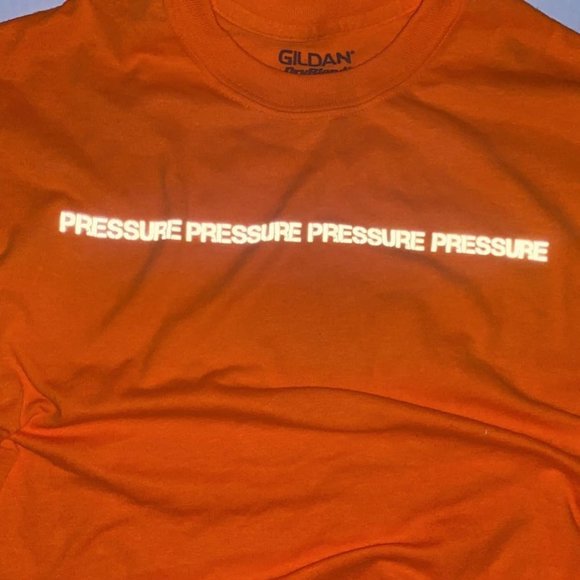Reflective Pressure Shirt - Picture 2 of 2